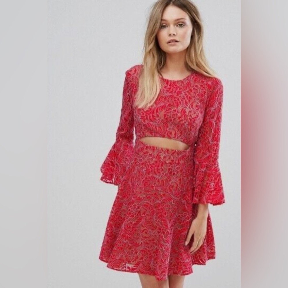 NWT BCBGMAXAZRIA BCBG Marybeth Lace Overlay Cut-Out Dress red Size 4